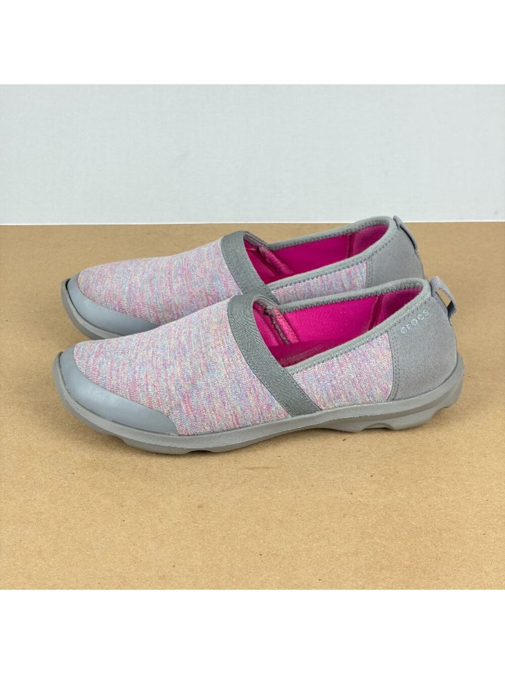 Crocs Busy Day 2.0 Casual Slip On Shoes Womens 8 Gray Pink Low Top Flats